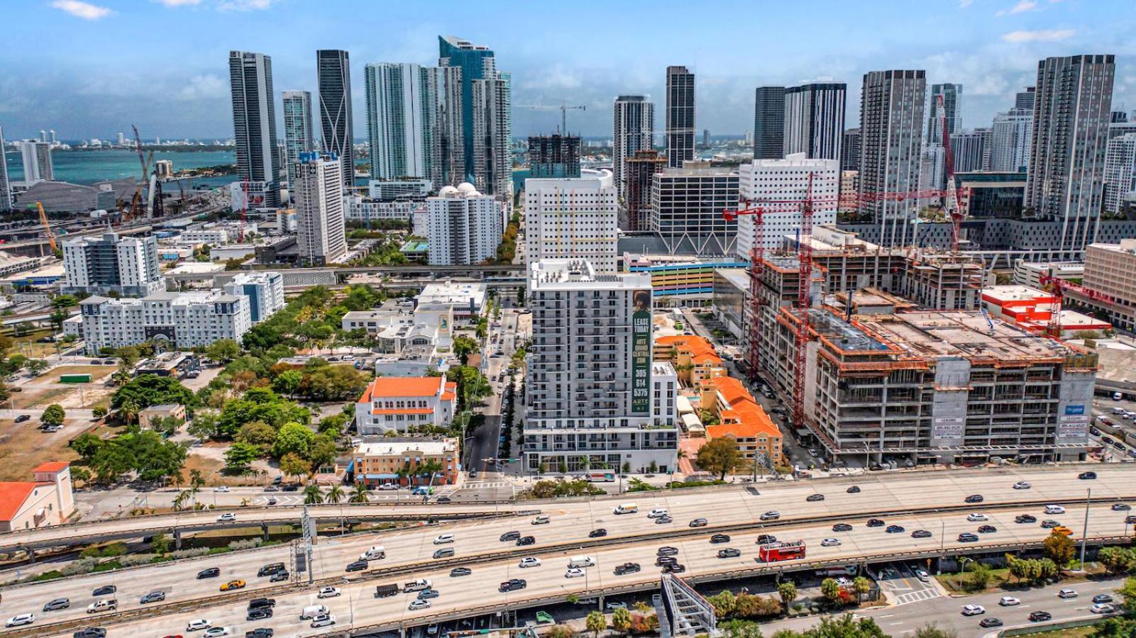 Charming Apt In The Heart Of Downtown With Free Parking マイアミ エクステリア 写真